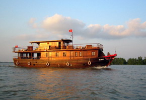 Bassac Cruise, Mekong river cruise trip in Vietnam and Cambodia section
